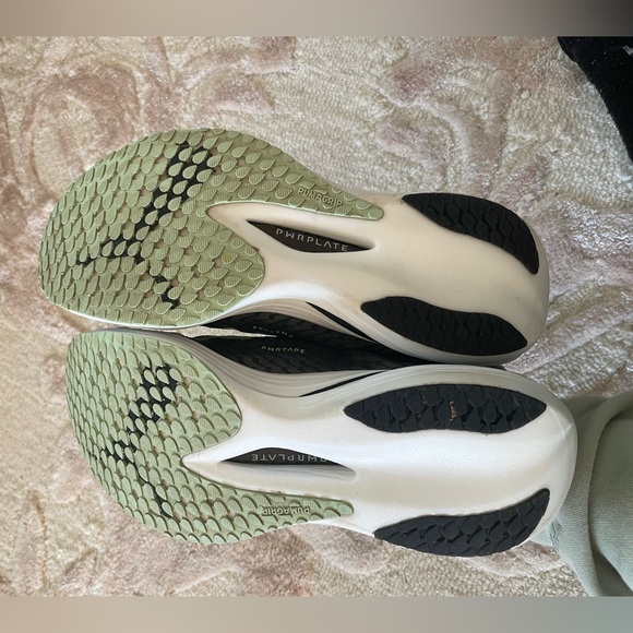 Puma Deviate Nitro Elite 2 Running Shoe W9.5 - Picture 6 of 6